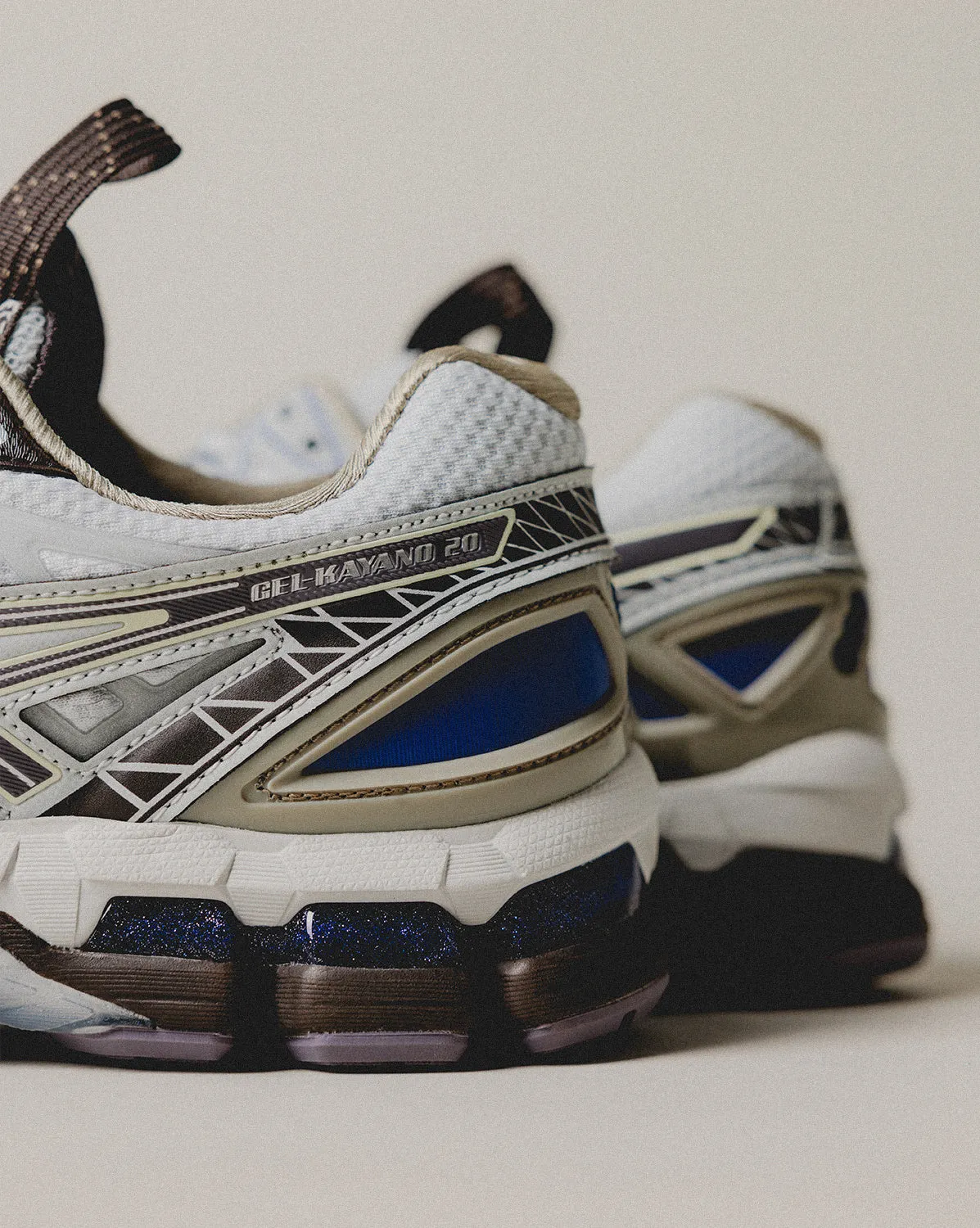 Asics UB10-S GEL-Kayano 20 sold by Asphalt Gold product image thumbnail 5