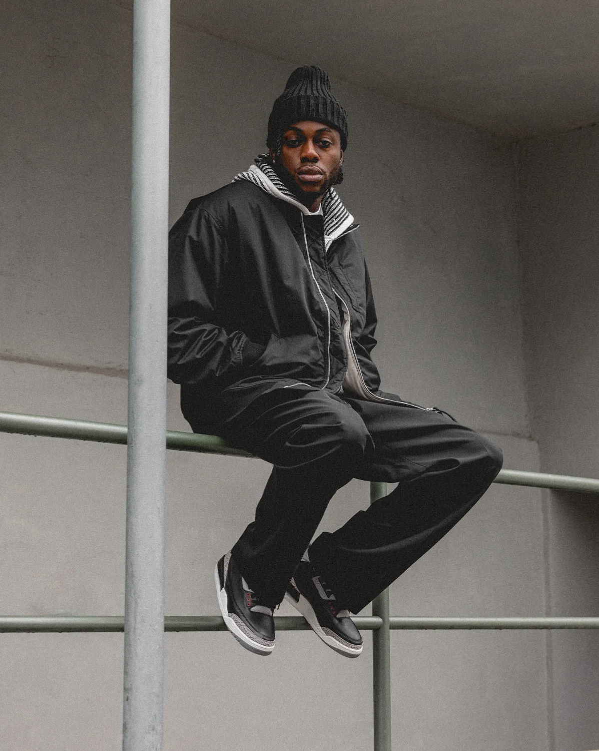 Nike Air Jordan 3 Retro *Black Cement* sold by Asphalt Gold product image thumbnail 2