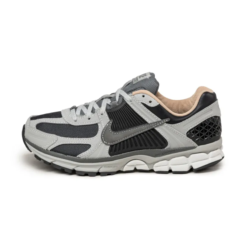 Nike Zoom Vomero 5 sold by Asphalt Gold