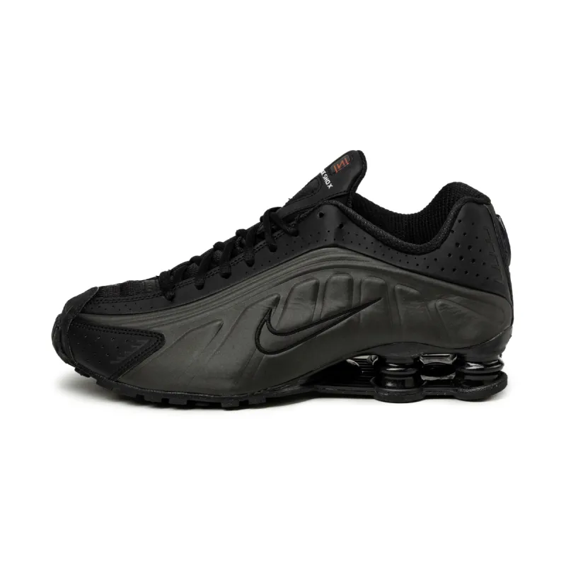 Nike Shox R4 sold by Asphalt Gold