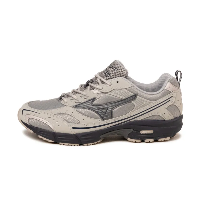 Mizuno MXR Tech sold by Asphalt Gold