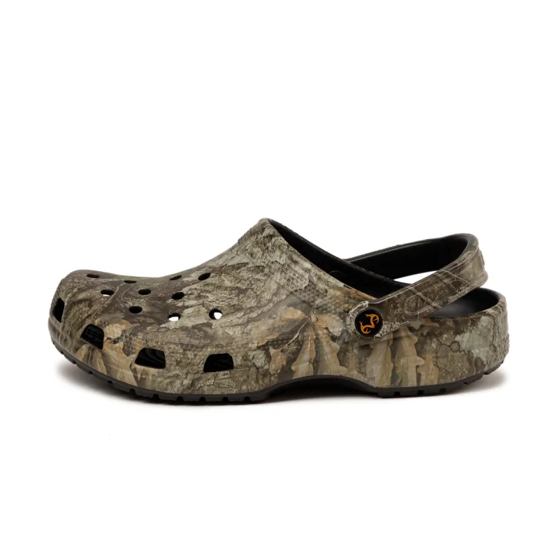 Crocs Realtree APX Classic Clog sold by Asphalt Gold