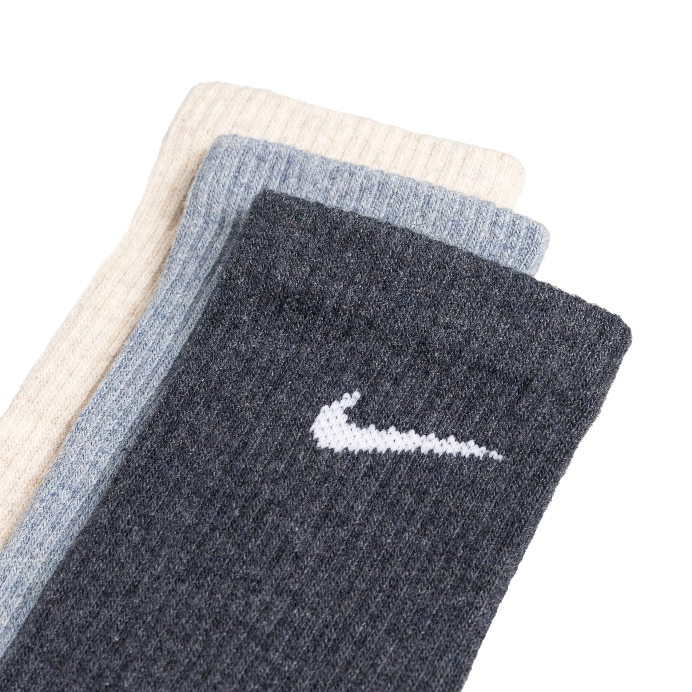 Nike Everyday Cushioned Crew Socks 3 Pack sold by Asphalt Gold product image thumbnail 2