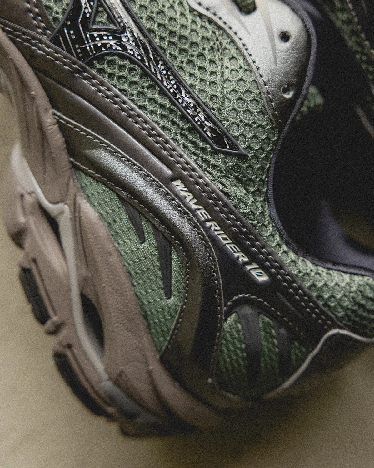 Mizuno Wave Rider 10 Sport sold by Asphalt Gold product image thumbnail 2