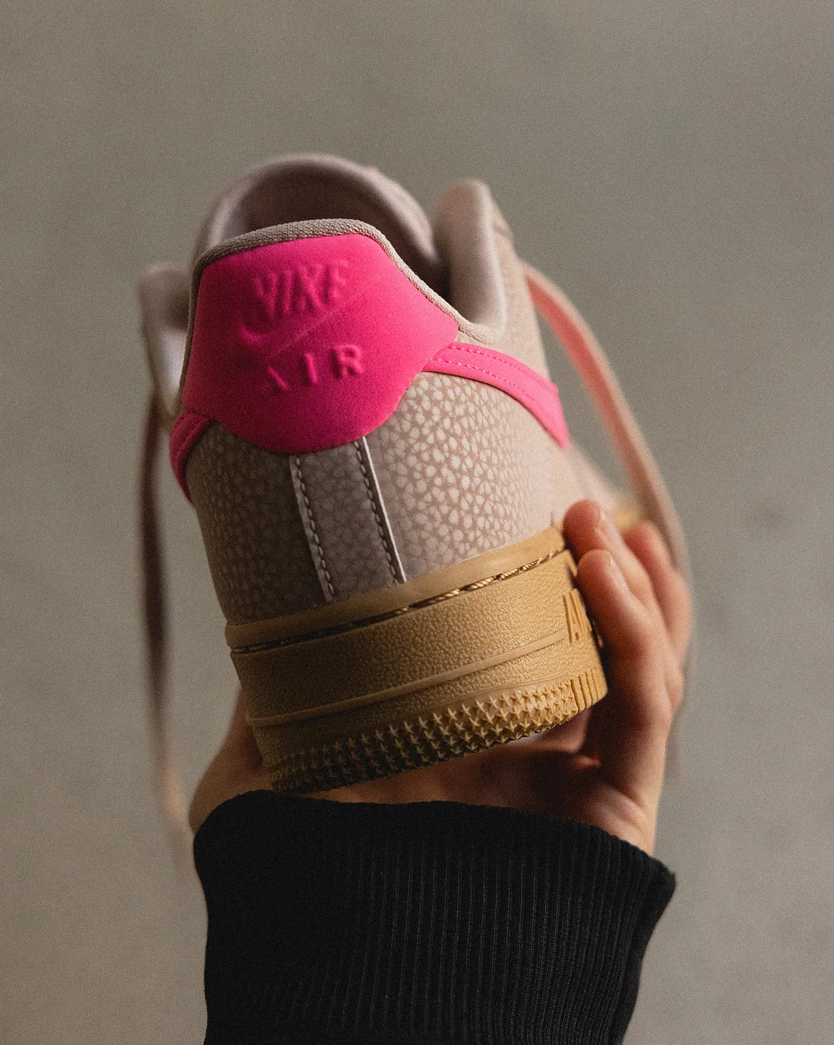 Nike Wmns Air Force 1 '07 sold by Asphalt Gold product image thumbnail 3