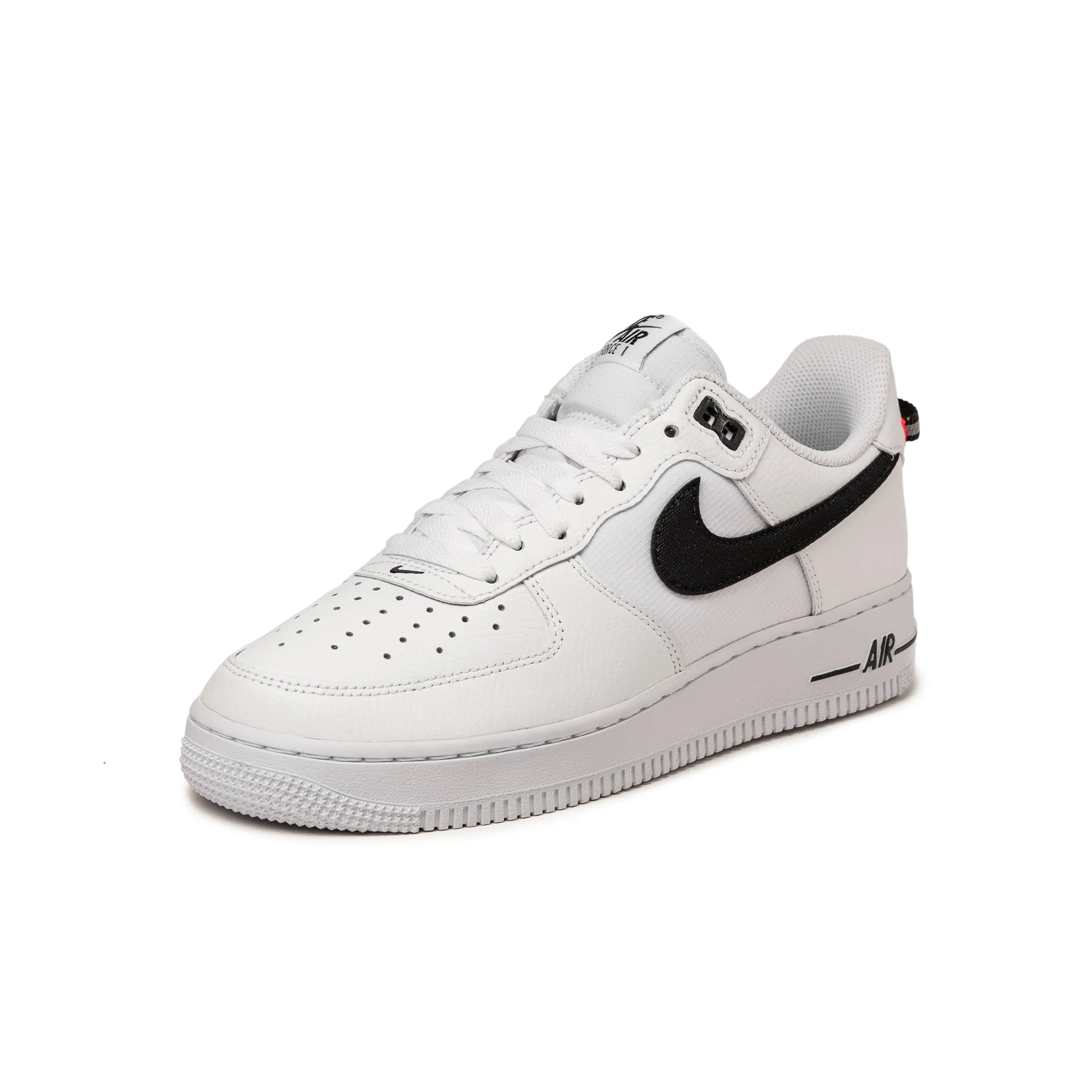 Nike Air Force 1 '07 LV8 sold by Asphalt Gold product image thumbnail 4