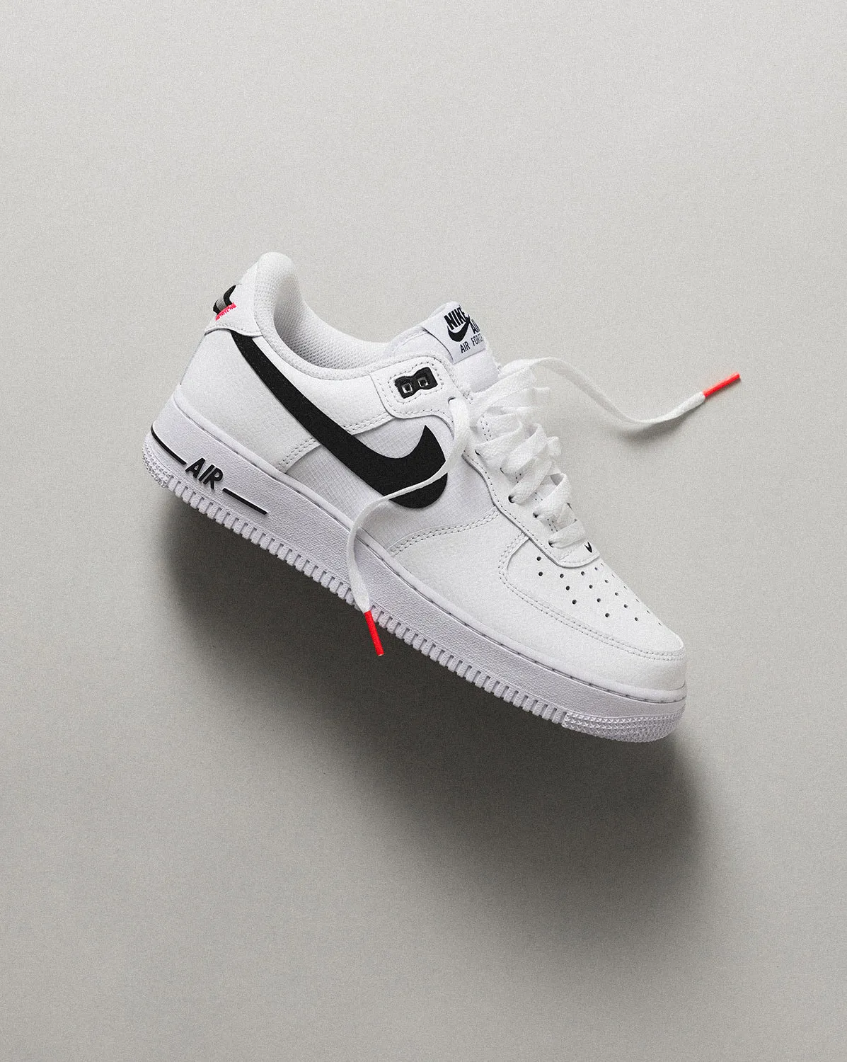 Nike Air Force 1 '07 LV8 sold by Asphalt Gold product image thumbnail 2