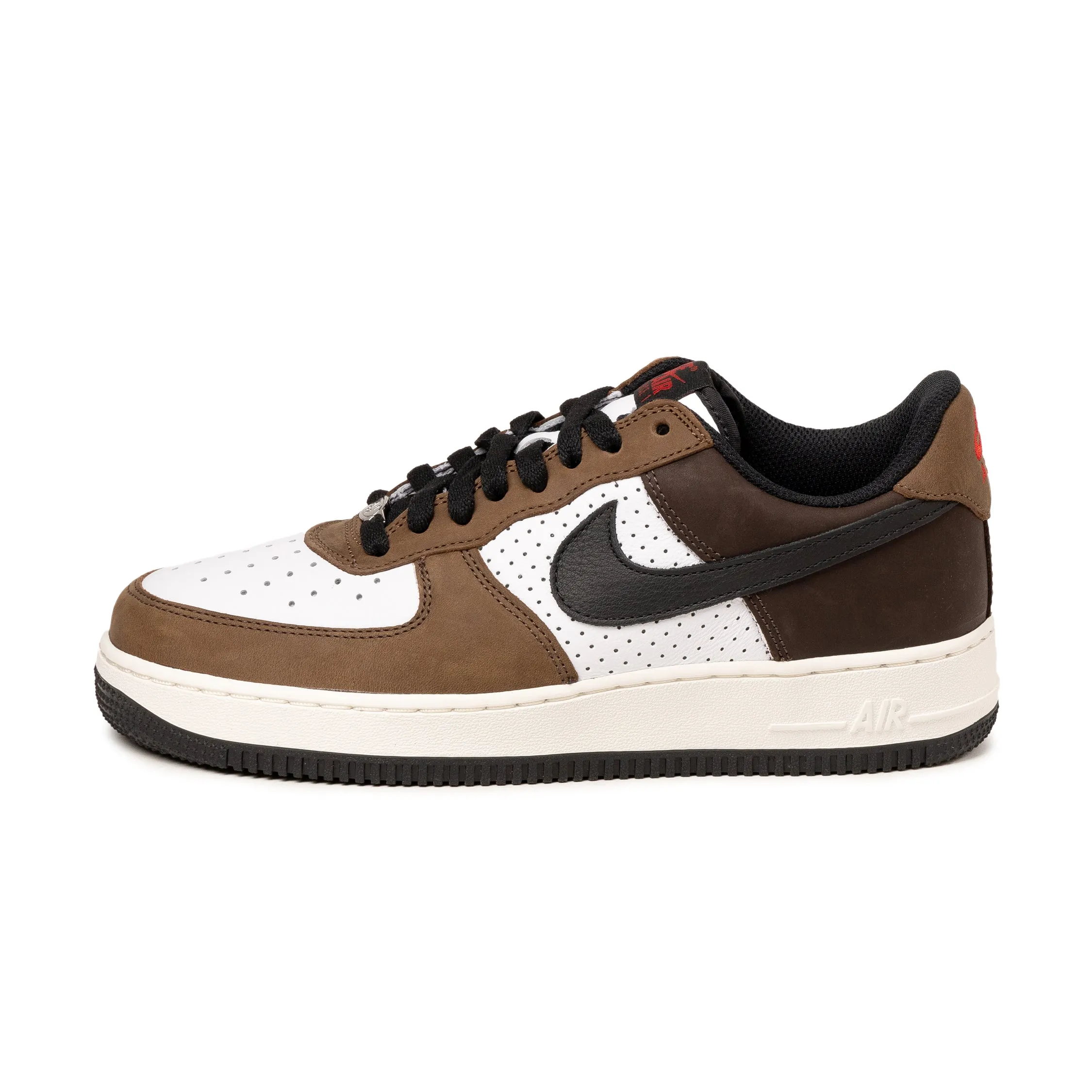 Nike Air Force 1 Low Retro sold by Asphalt Gold