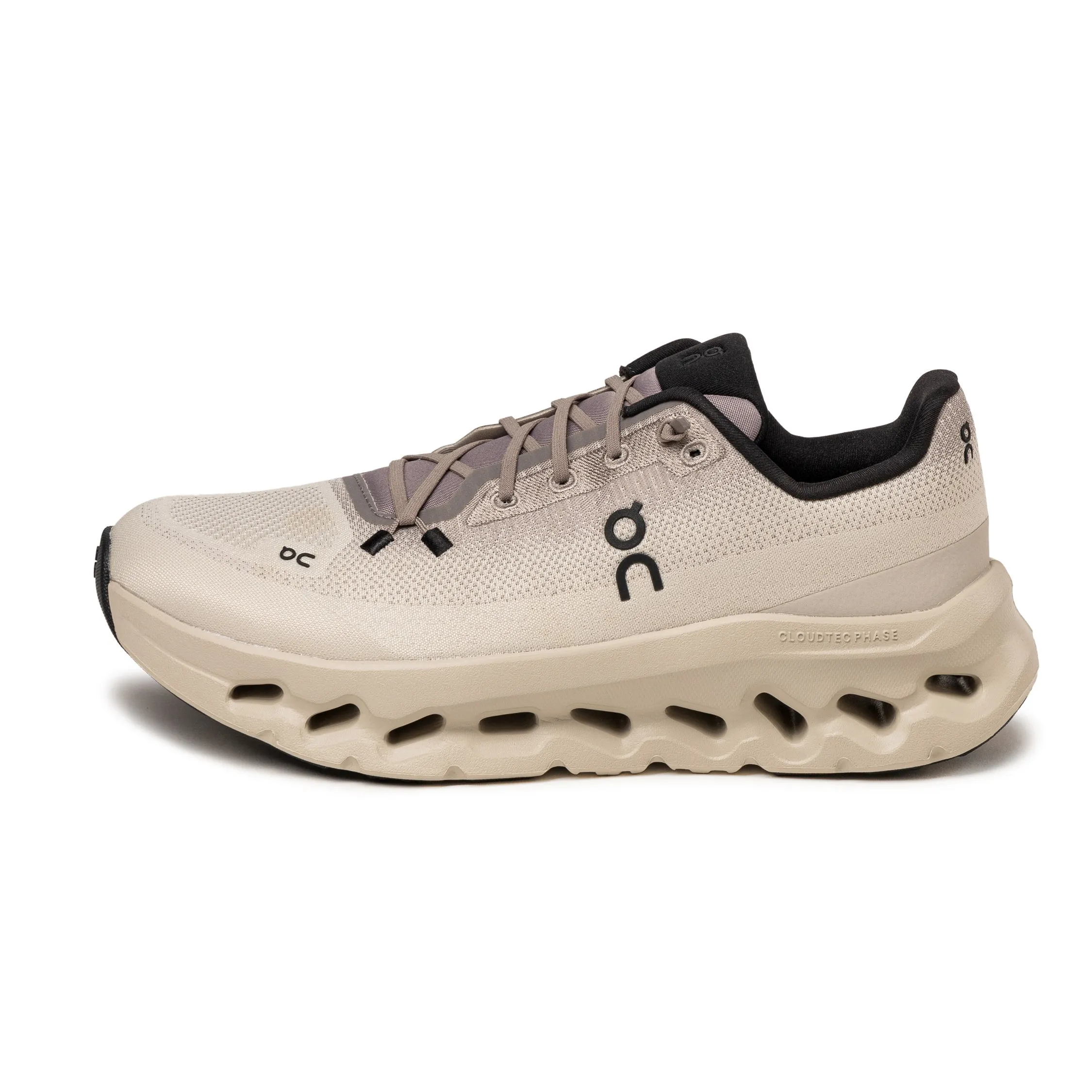 On Cloudtilt sold by Asphalt Gold