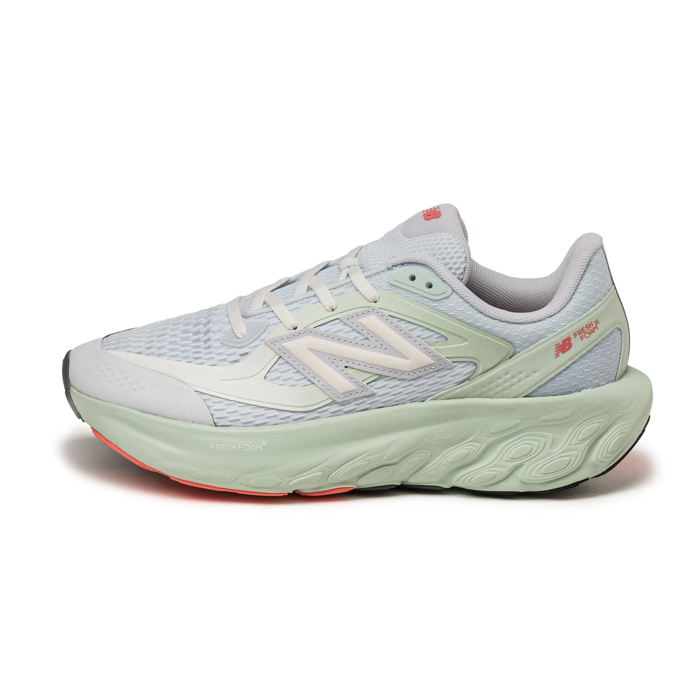 New Balance FF800 sold by Asphalt Gold
