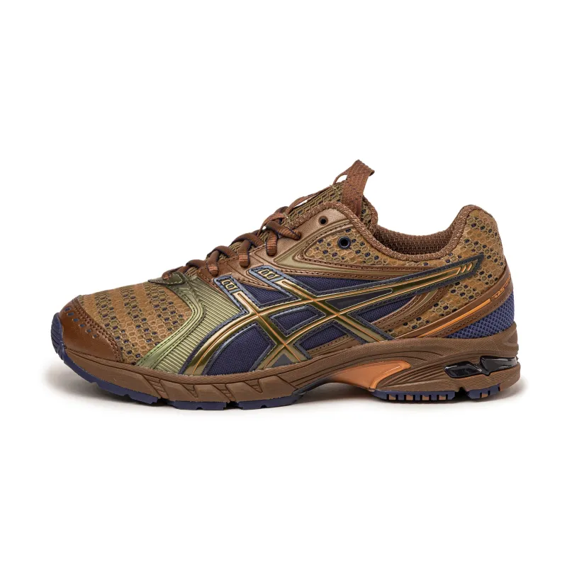 Asics UB9-S GEL-DS Trainer 14 sold by Asphalt Gold
