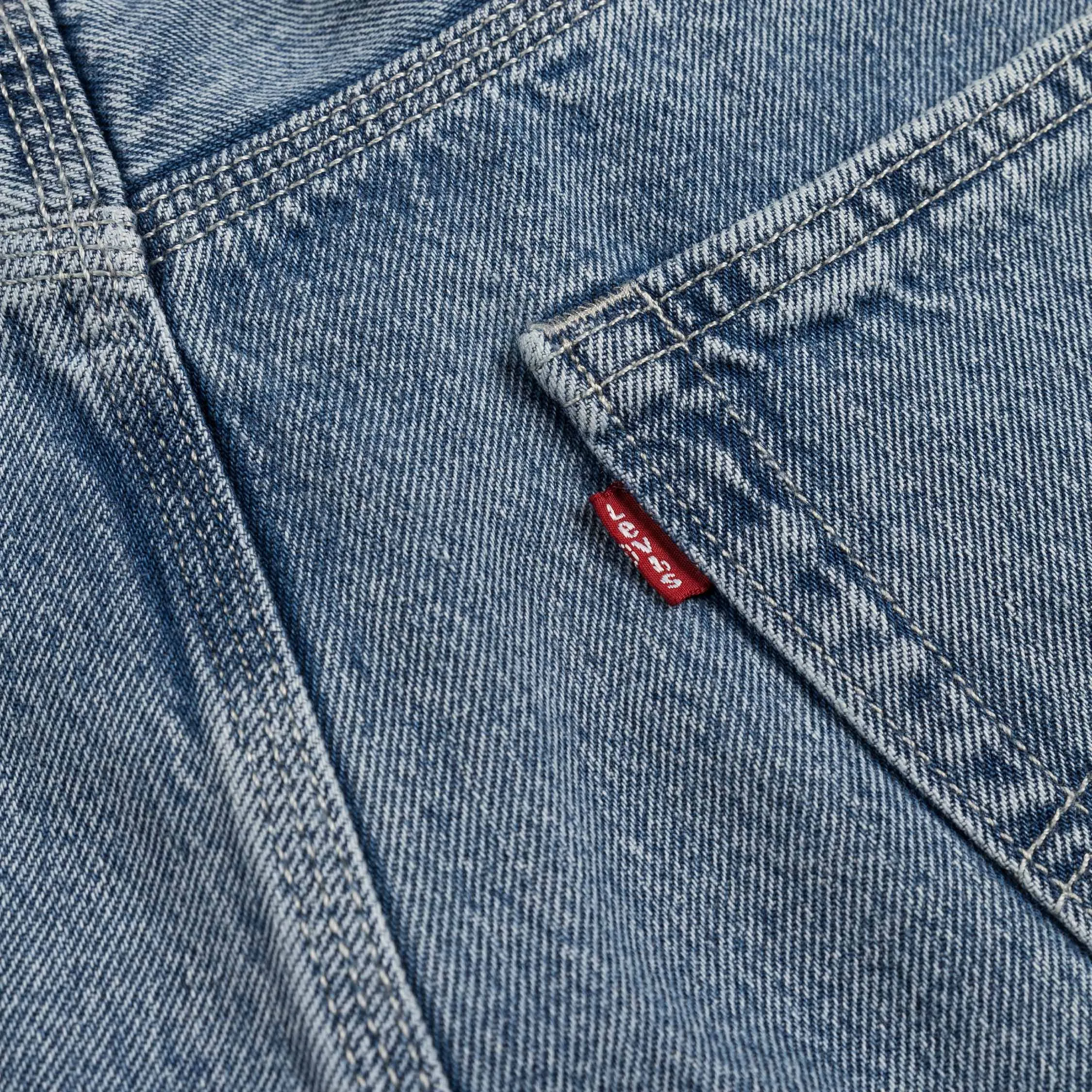 Levi's 568 Loose Carpenter Shorts sold by Asphalt Gold product image thumbnail 4