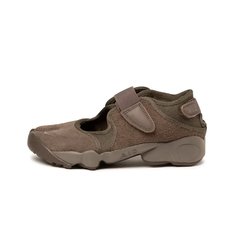 Nike Wmns Air Rift sold by Asphalt Gold