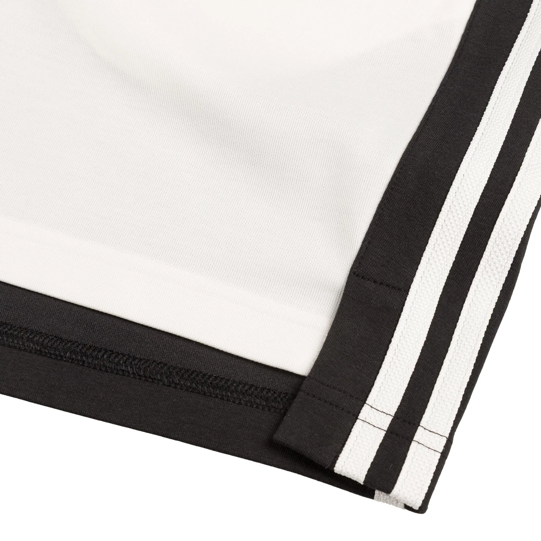 Adidas Originals R3CD Shorts sold by Asphalt Gold product image thumbnail 4