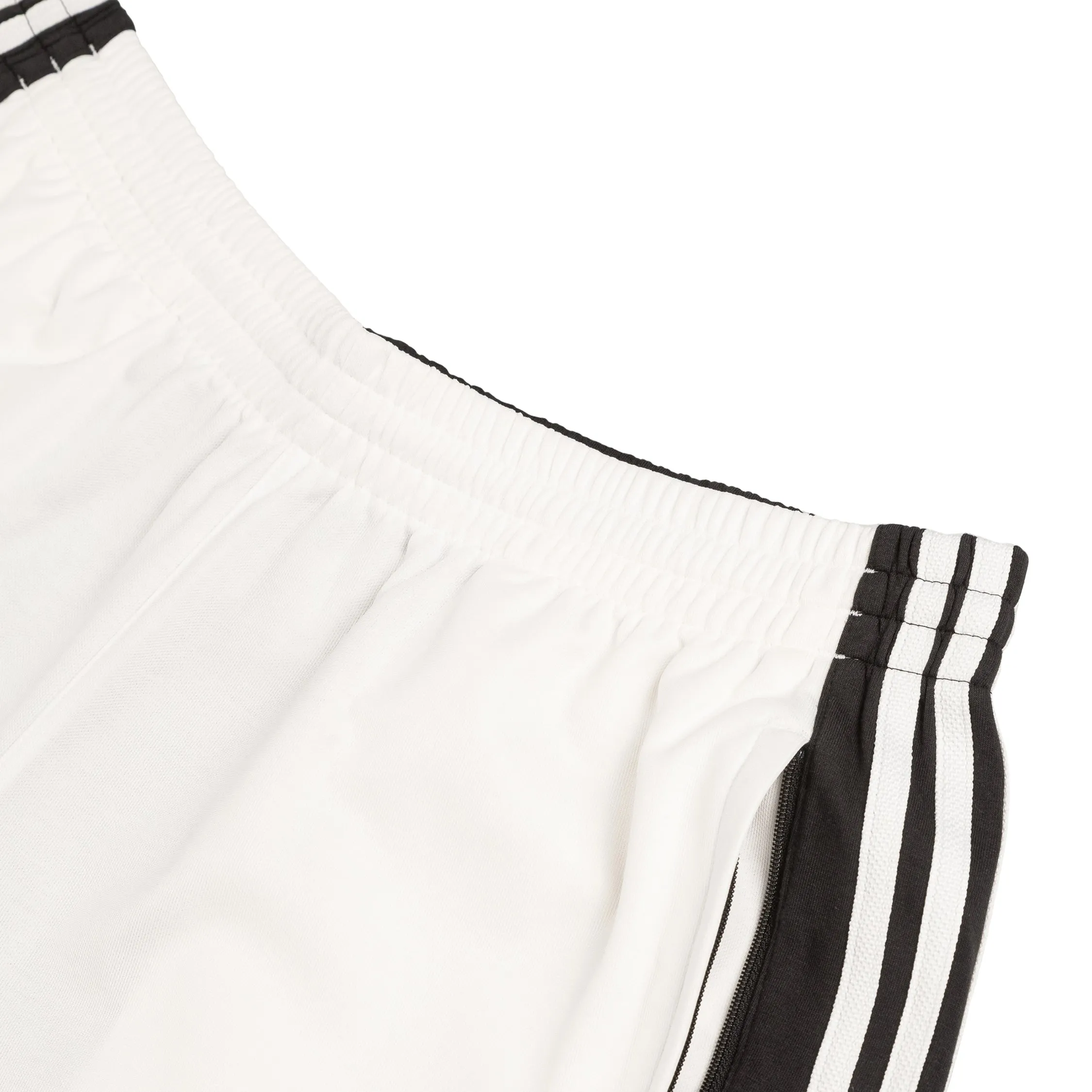 Adidas Originals R3CD Shorts sold by Asphalt Gold product image thumbnail 3