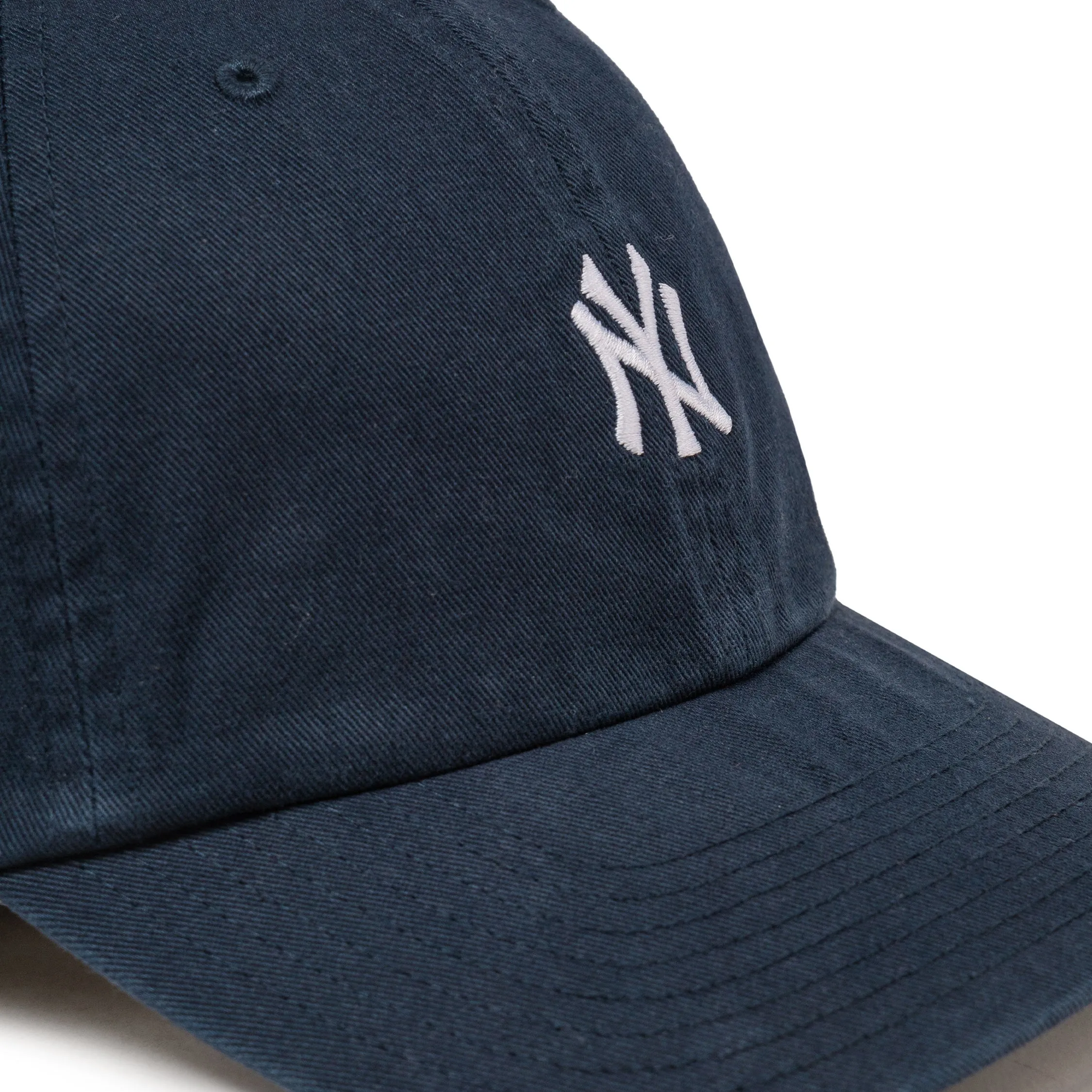 47 MLB New York Yankees *Base Runner* Cap sold by Asphalt Gold product image thumbnail 2