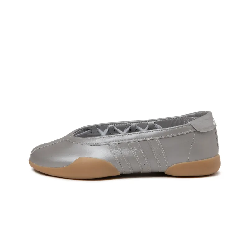 Adidas Taekwondo Mei Ballet W sold by Asphalt Gold