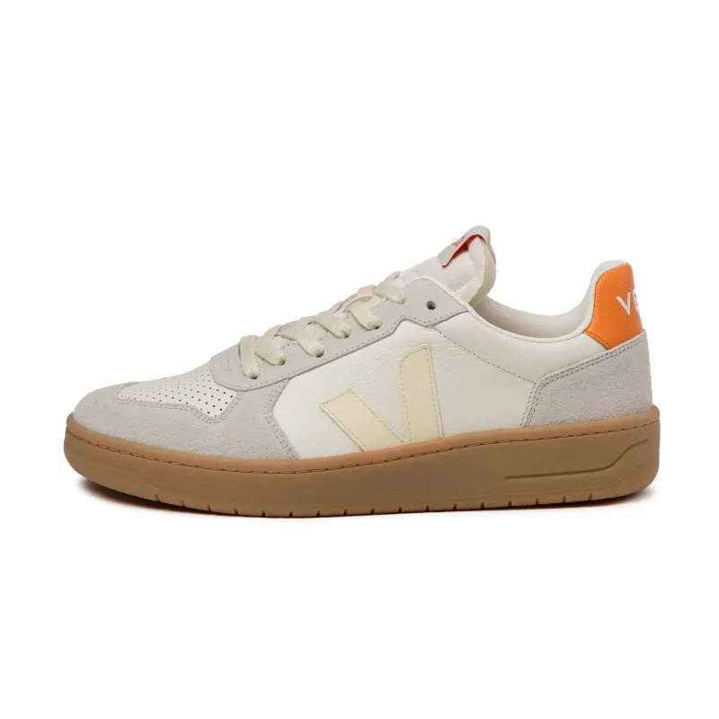 VEJA V-82 Leather sold by Asphalt Gold