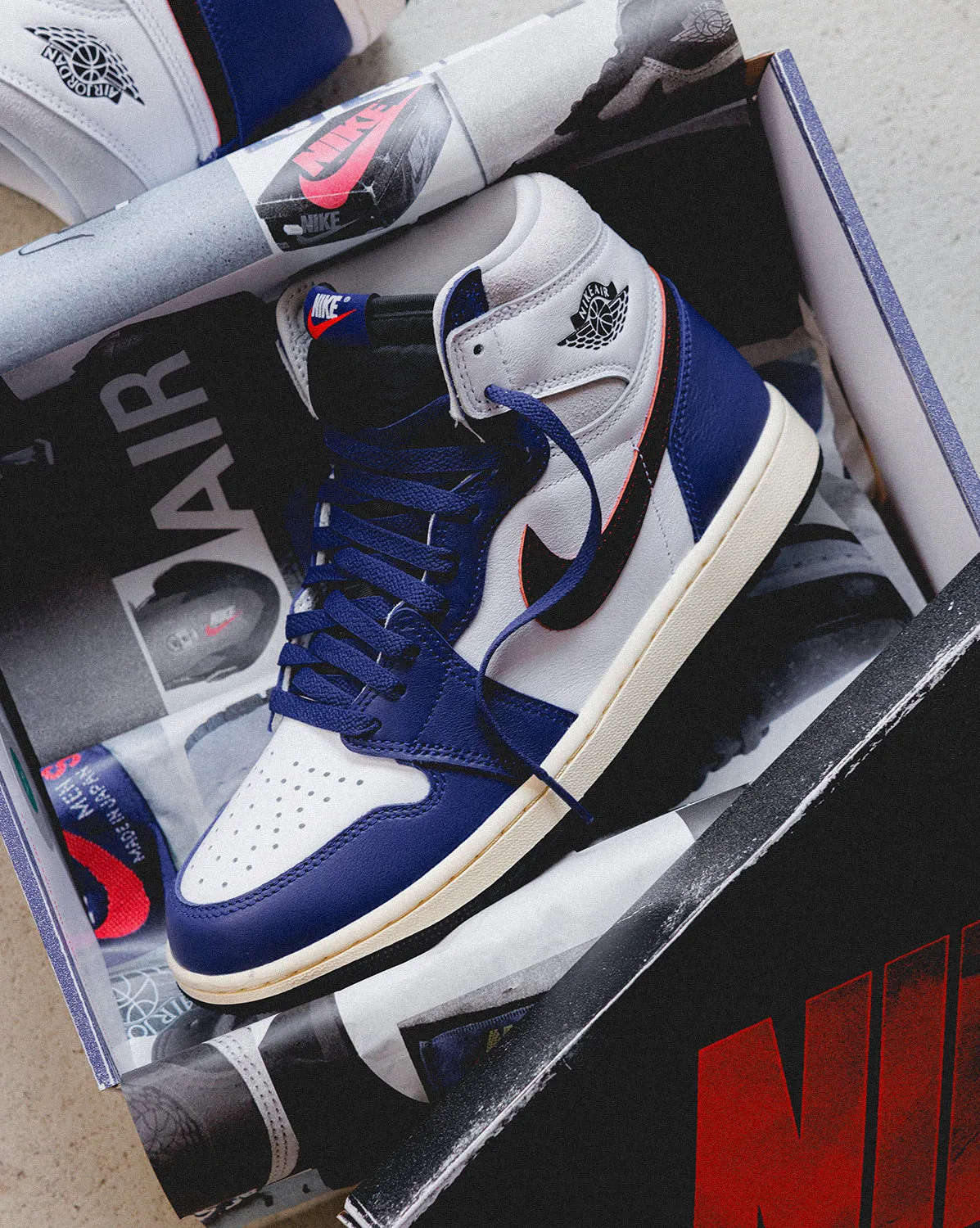 Nike Air Jordan 1 Retro High OG *Rare Air* sold by Asphalt Gold product image thumbnail 5