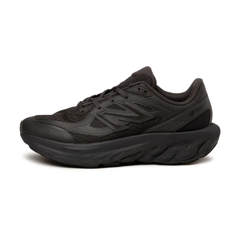 New Balance FF800 sold by Asphalt Gold
