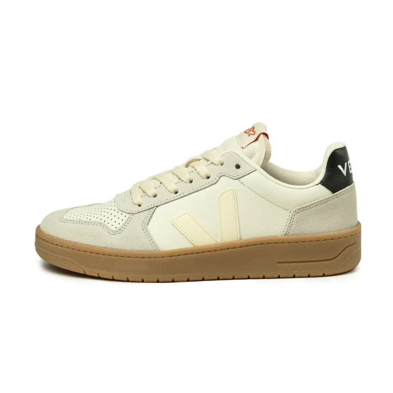 VEJA V-82 Leather sold by Asphalt Gold