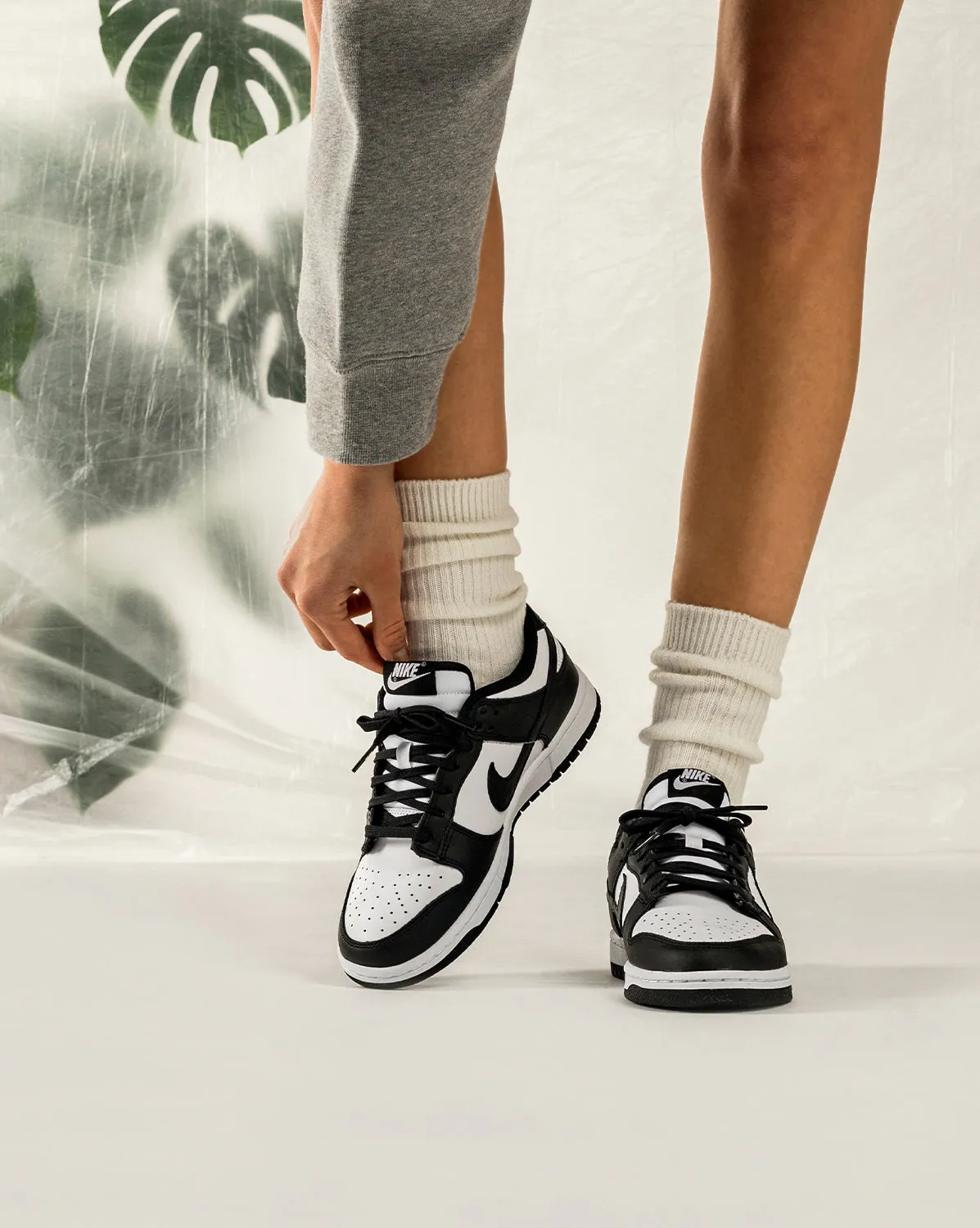 Nike Wmns Dunk Low sold by Asphalt Gold product image thumbnail 5