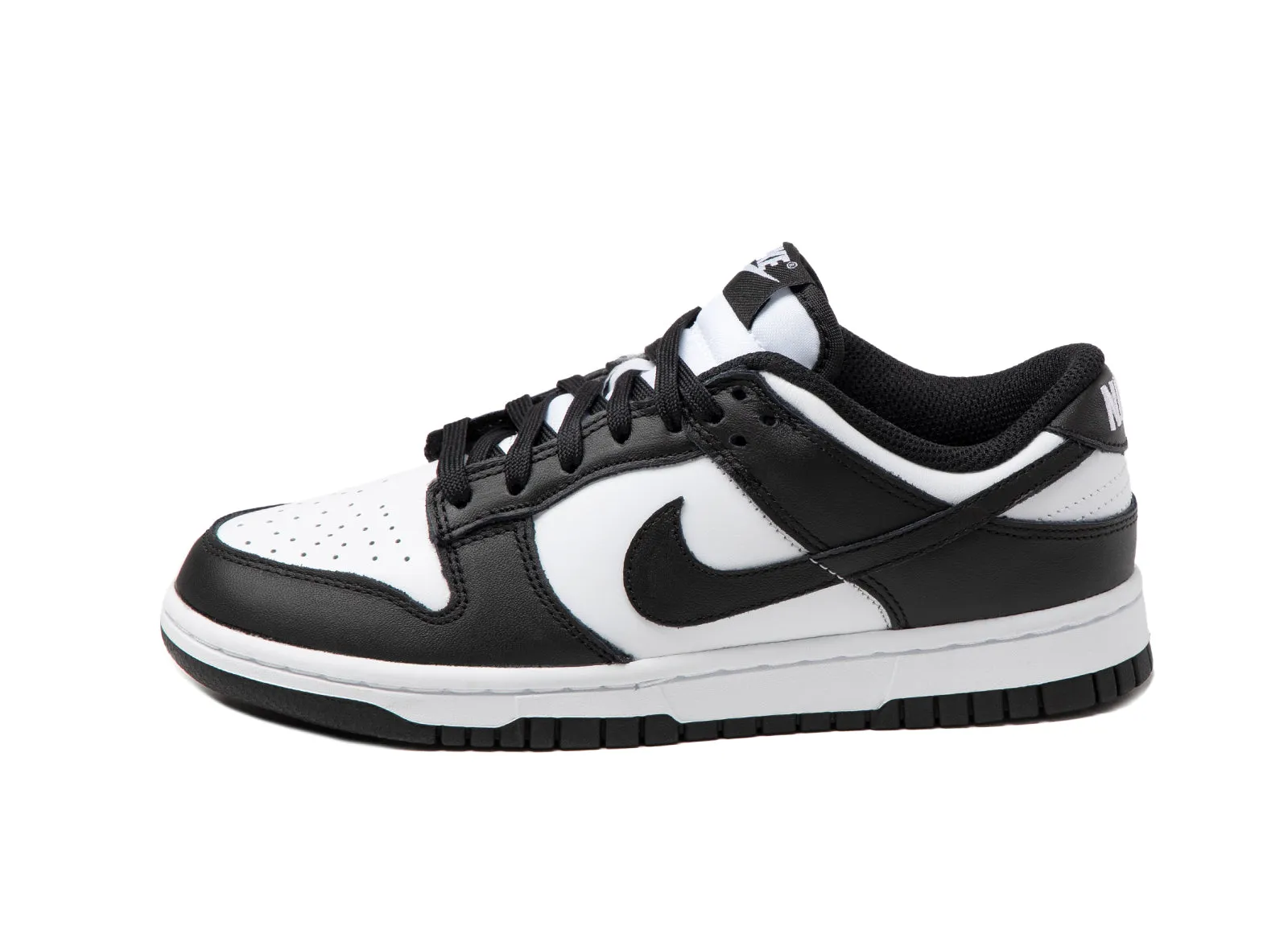 Nike Wmns Dunk Low sold by Asphalt Gold