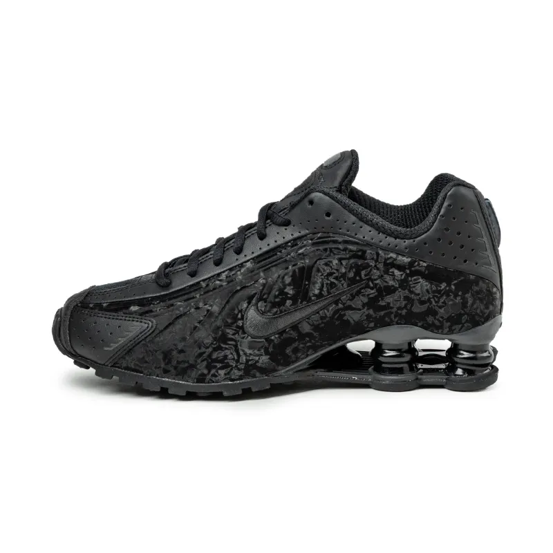 Nike Wmns Shox R4 sold by Asphalt Gold