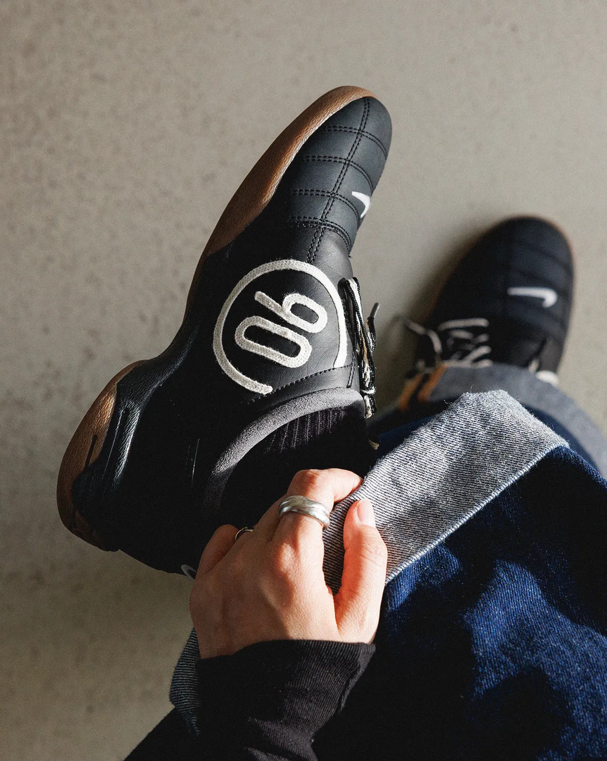 Nike Wmns T90 sold by Asphalt Gold product image thumbnail 3