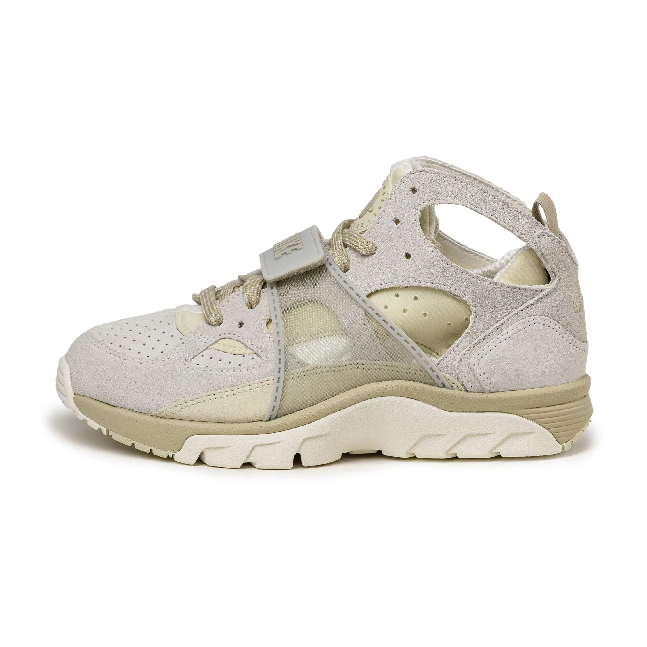 Nike Air Trainer Huarache sold by Asphalt Gold