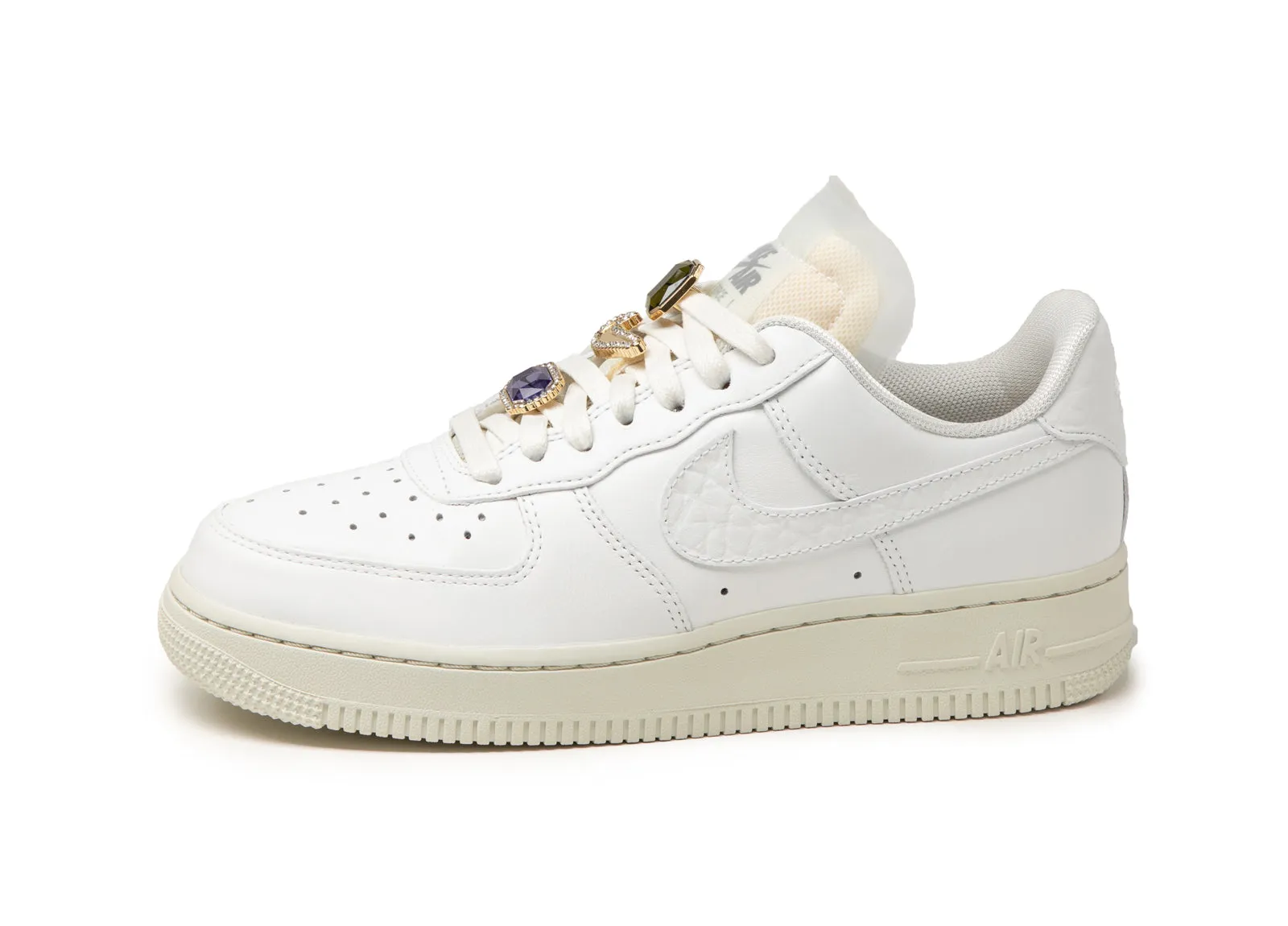 Nike Wmns Air Force 1 Low PRM sold by Asphalt Gold