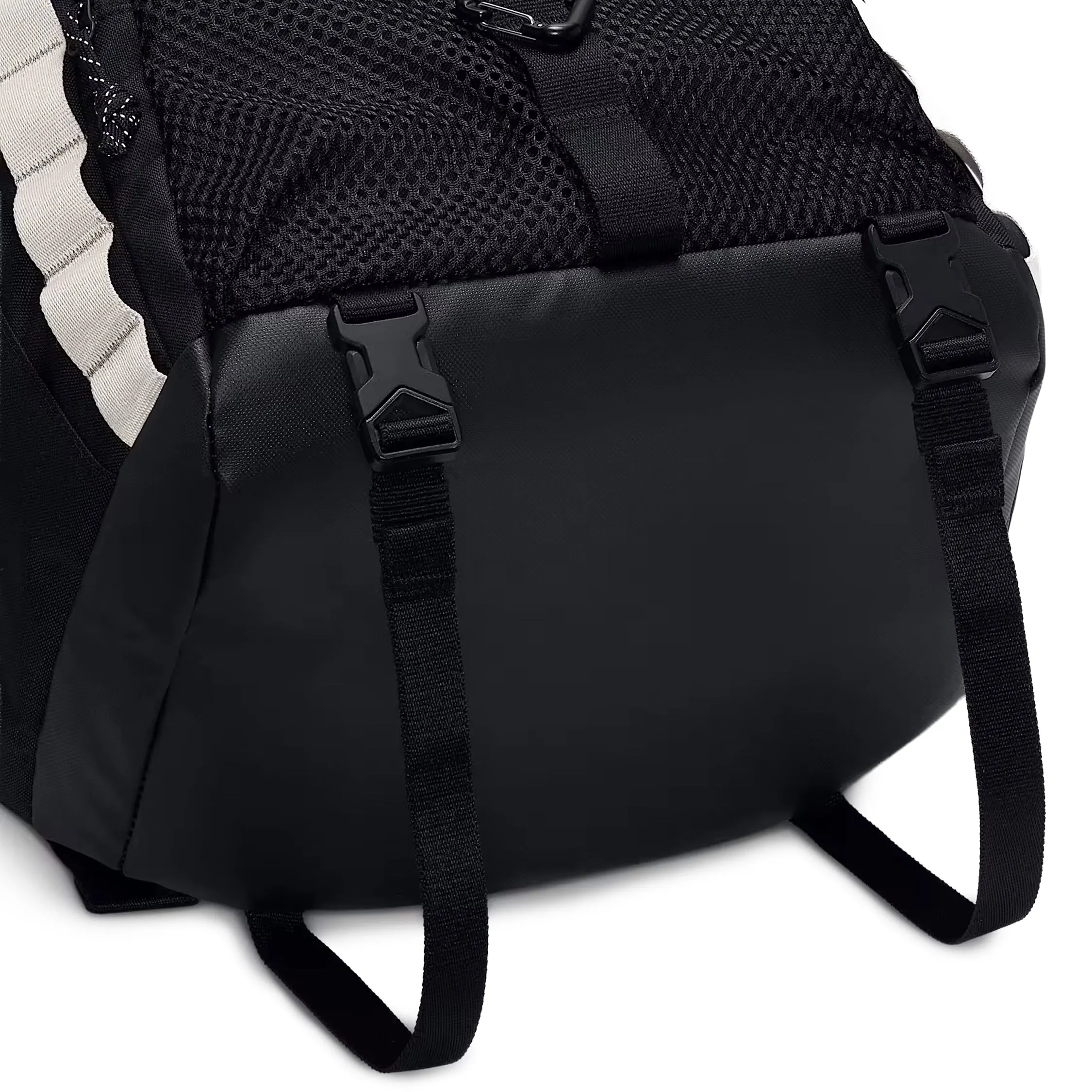 Nike ACG "Daymax" Backpack (25L) sold by Asphalt Gold product image thumbnail 5