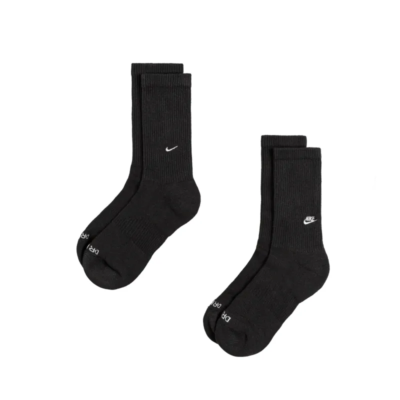 Nike Everyday Cushioned Crew Socks (2 Pairs) sold by Asphalt Gold