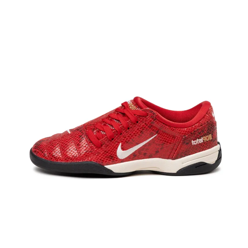Nike Wmns Total 90 SE sold by Asphalt Gold