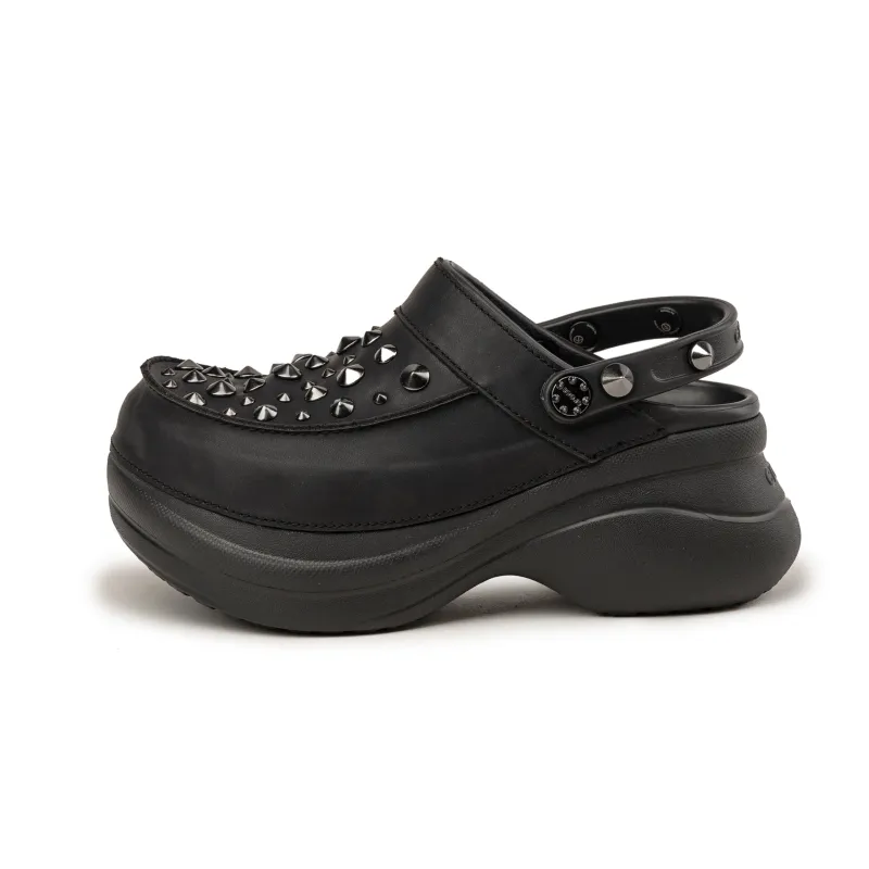 Crocs Bae Studded Clog W made by Crocs