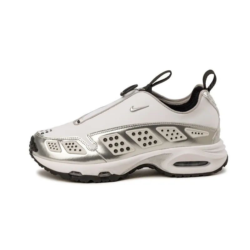 Nike Wmns Air Max SNDR SE sold by Asphalt Gold