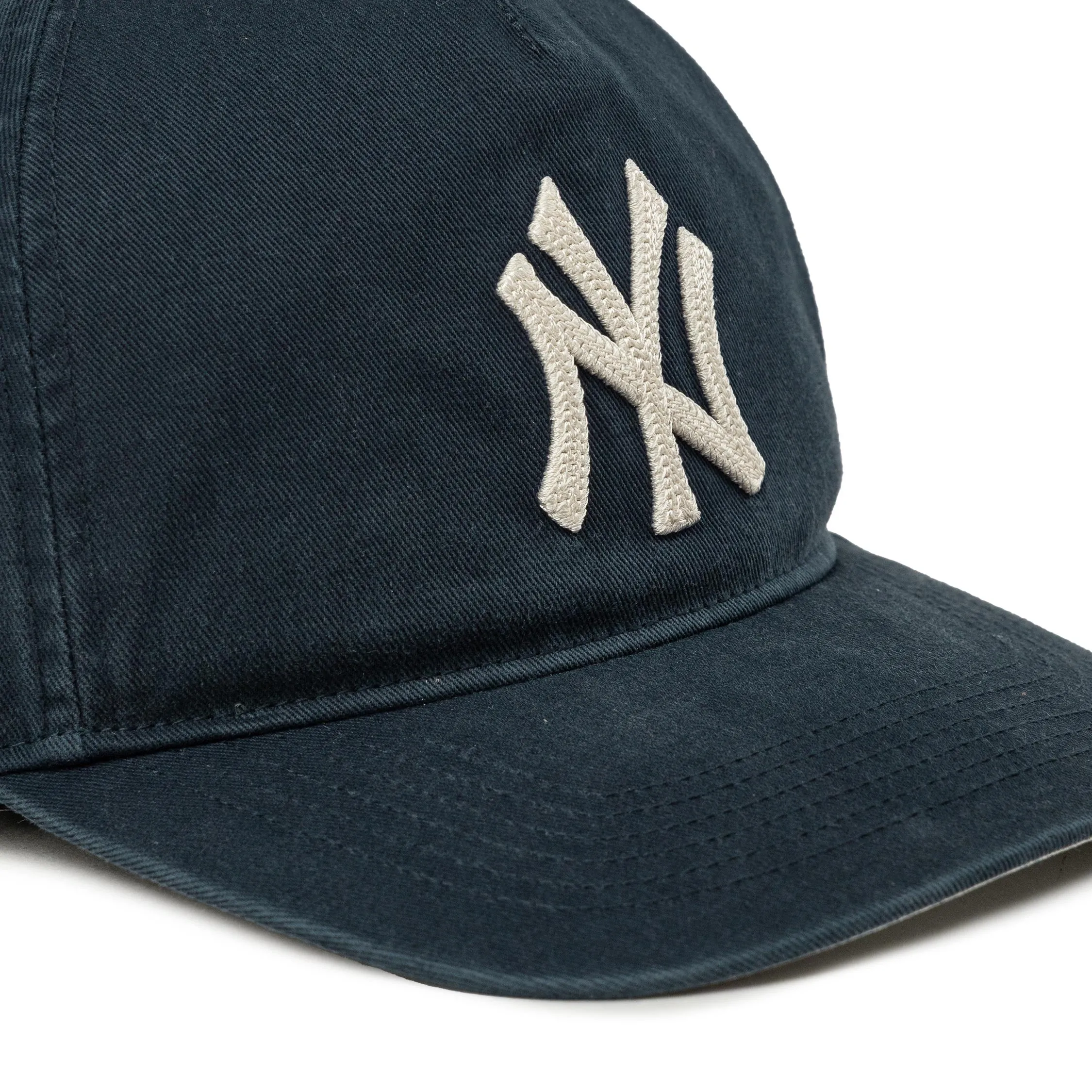 47 New York Yankees Washed Chain Stitch *Hitch* Cap sold by Asphalt Gold product image thumbnail 2