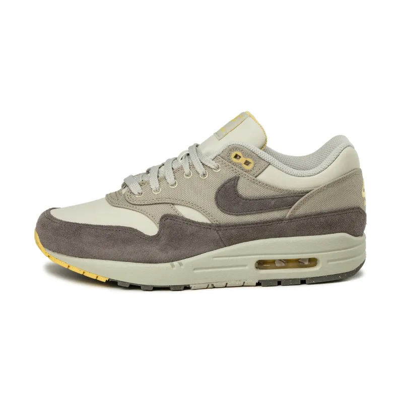 Nike Air Max 1 Premium sold by Asphalt Gold