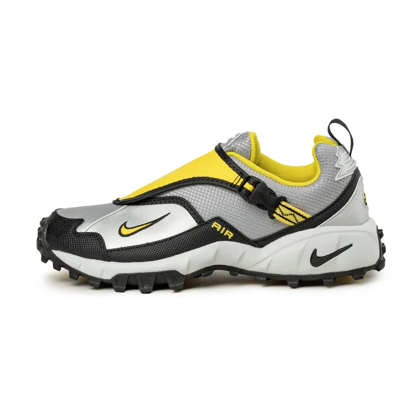 Nike ACG Phassad sold by Asphalt Gold