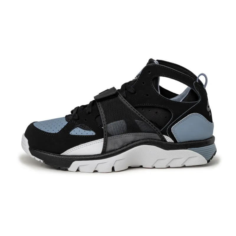 Nike Air Trainer Huarache sold by Asphalt Gold