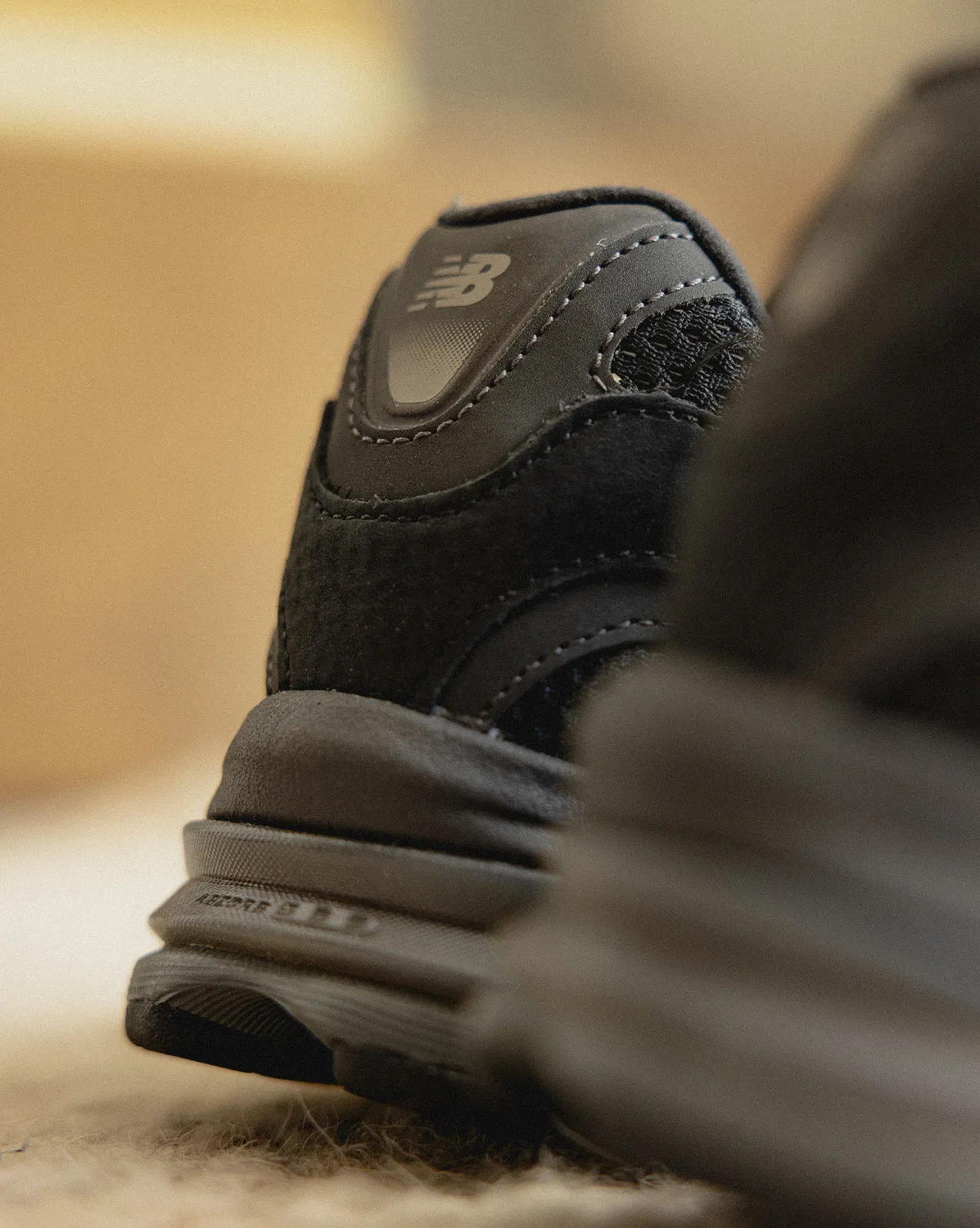 New Balance U2010TTB sold by Asphalt Gold product image thumbnail 3