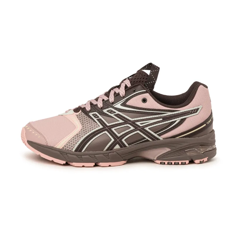 Asics UB11-S GEL-DS Trainer 14 sold by Asphalt Gold