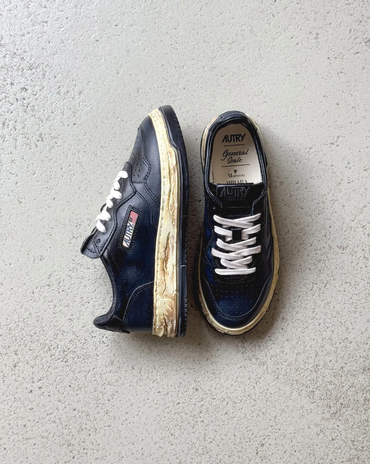 Autry x Mihara Yasuhiro Medalist W *Super Vintage* sold by Asphalt Gold product image thumbnail 5