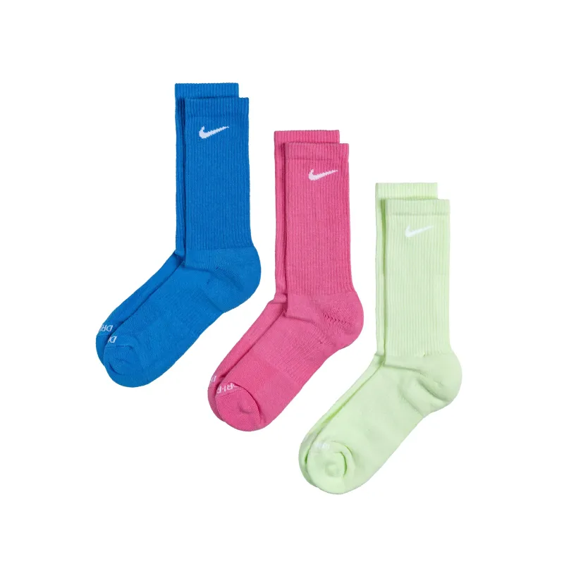 Nike Everyday Cushioned Crew Socks Plus 3 Pack sold by Asphalt Gold
