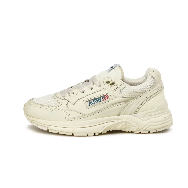 Autry Hyperway W *Goat / Mesh* sold by Asphalt Gold