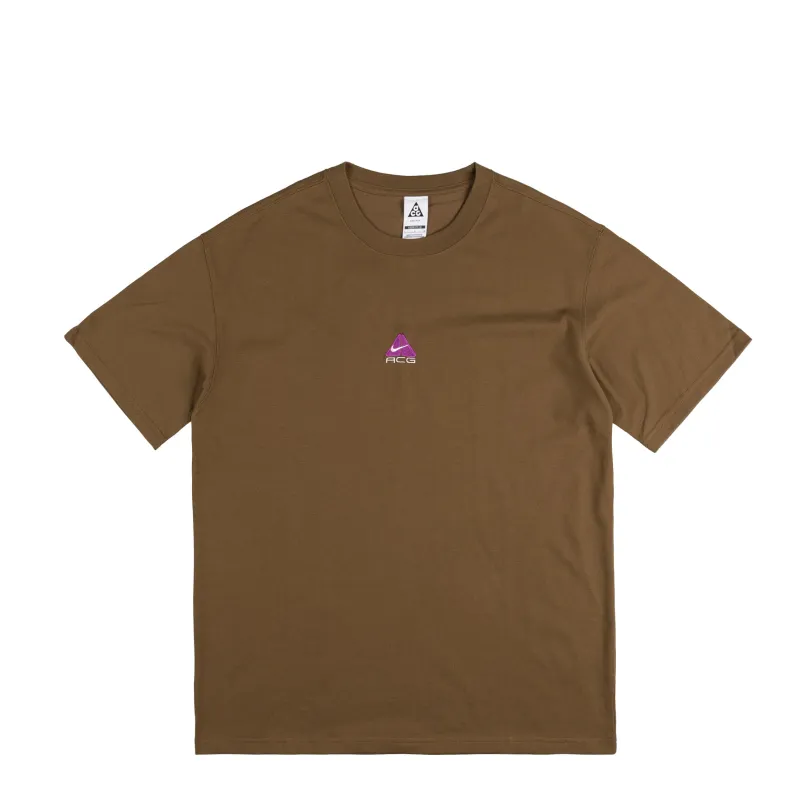 Nike	ACG Lungs Tee sold by Asphalt Gold