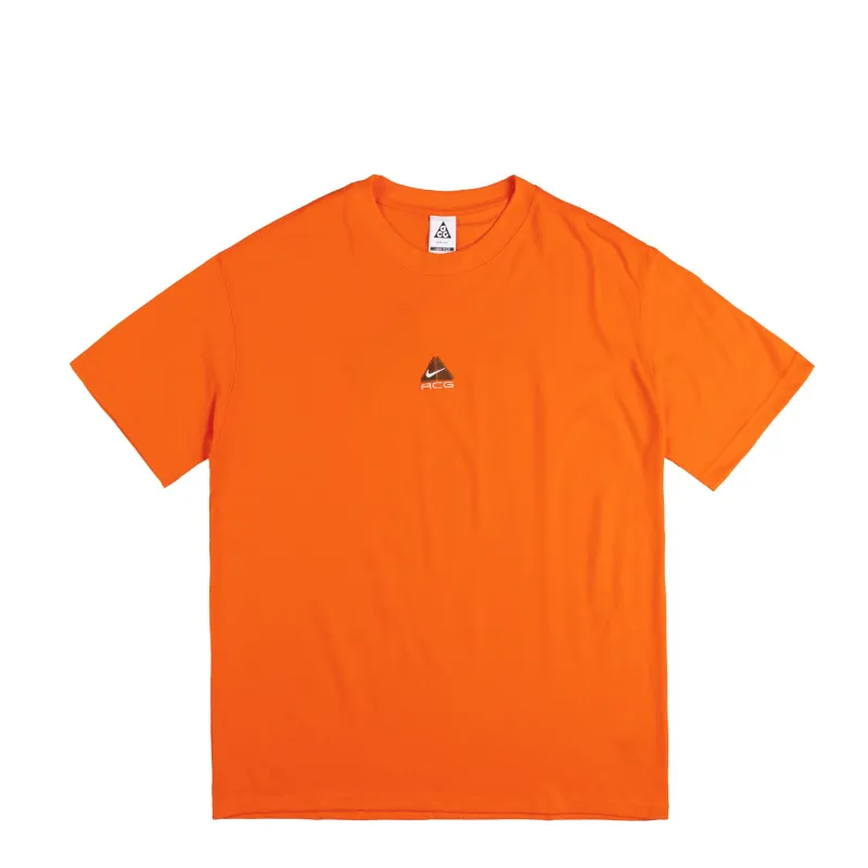 Nike	ACG Lungs Tee sold by Asphalt Gold