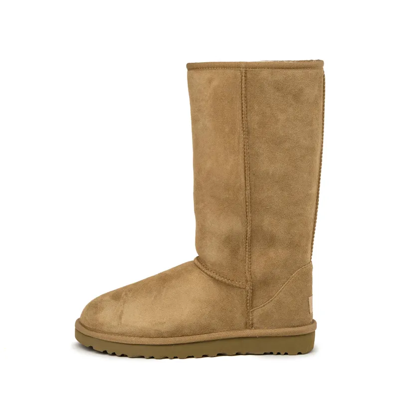 Ugg Wmns Classic Tall II sold by Asphalt Gold