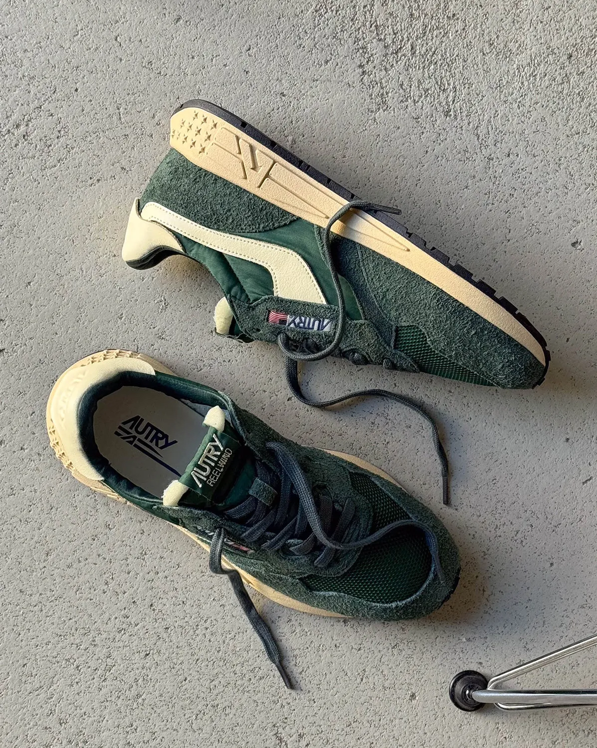 Autry Reelwind Low *Suede / Net* sold by Asphalt Gold product image thumbnail 2