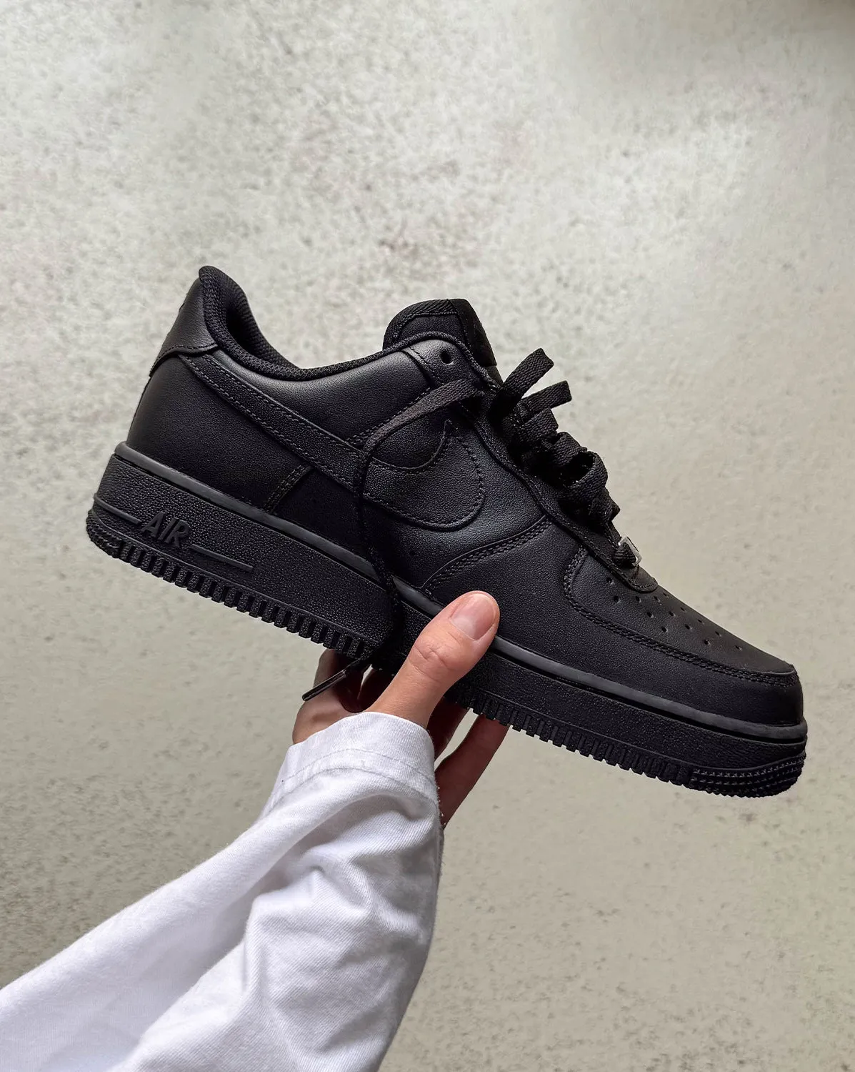 Nike Air Force 1 '07 sold by Asphalt Gold product image thumbnail 2